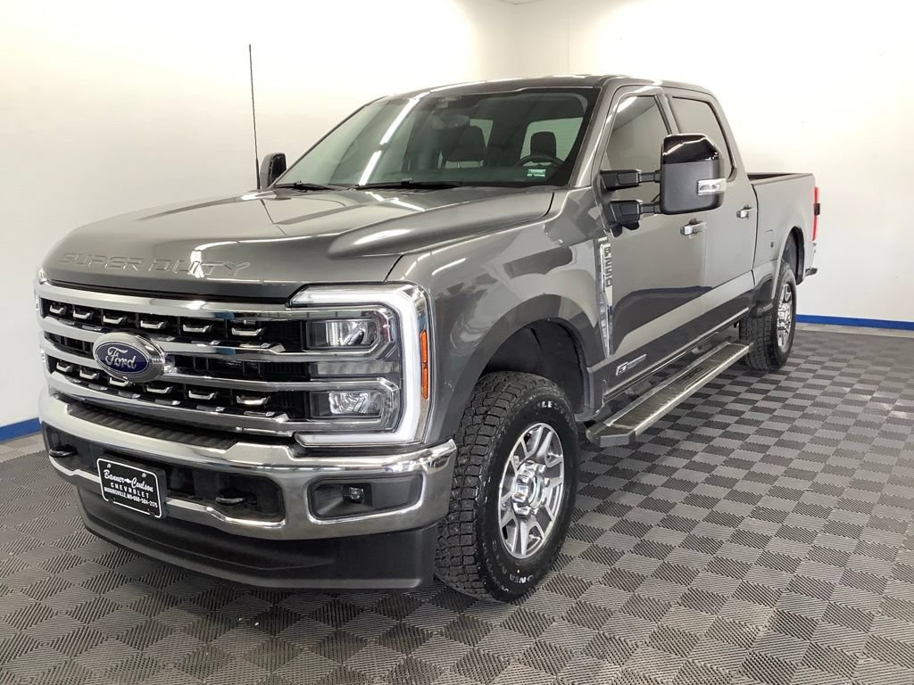 Used 2025 Ford F250 Lariat w/ FX4 Off-Road Package AWD/4WD image 1