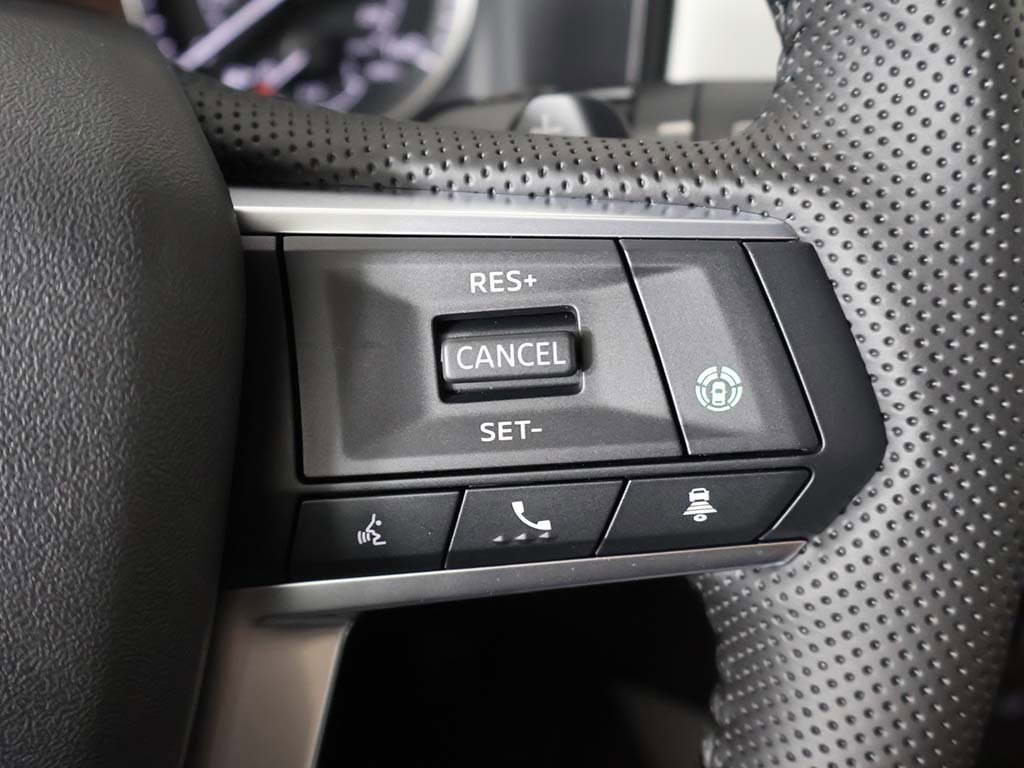 New 2025 Mitsubishi Outlander SE image 42