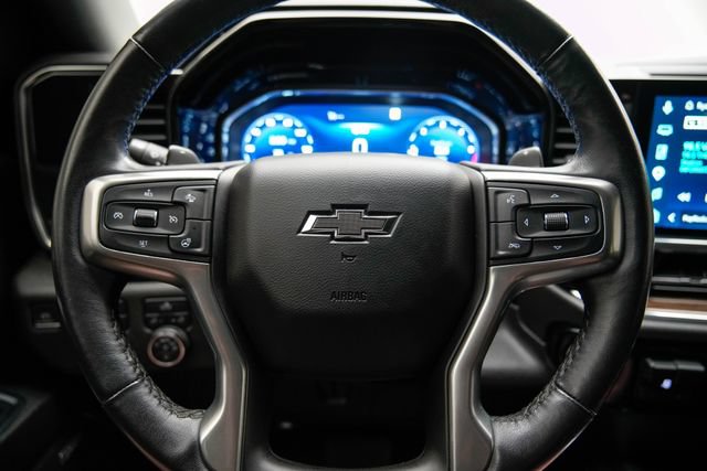 Used 2023 Chevrolet Silverado 1500 RST AWD/4WD image 32