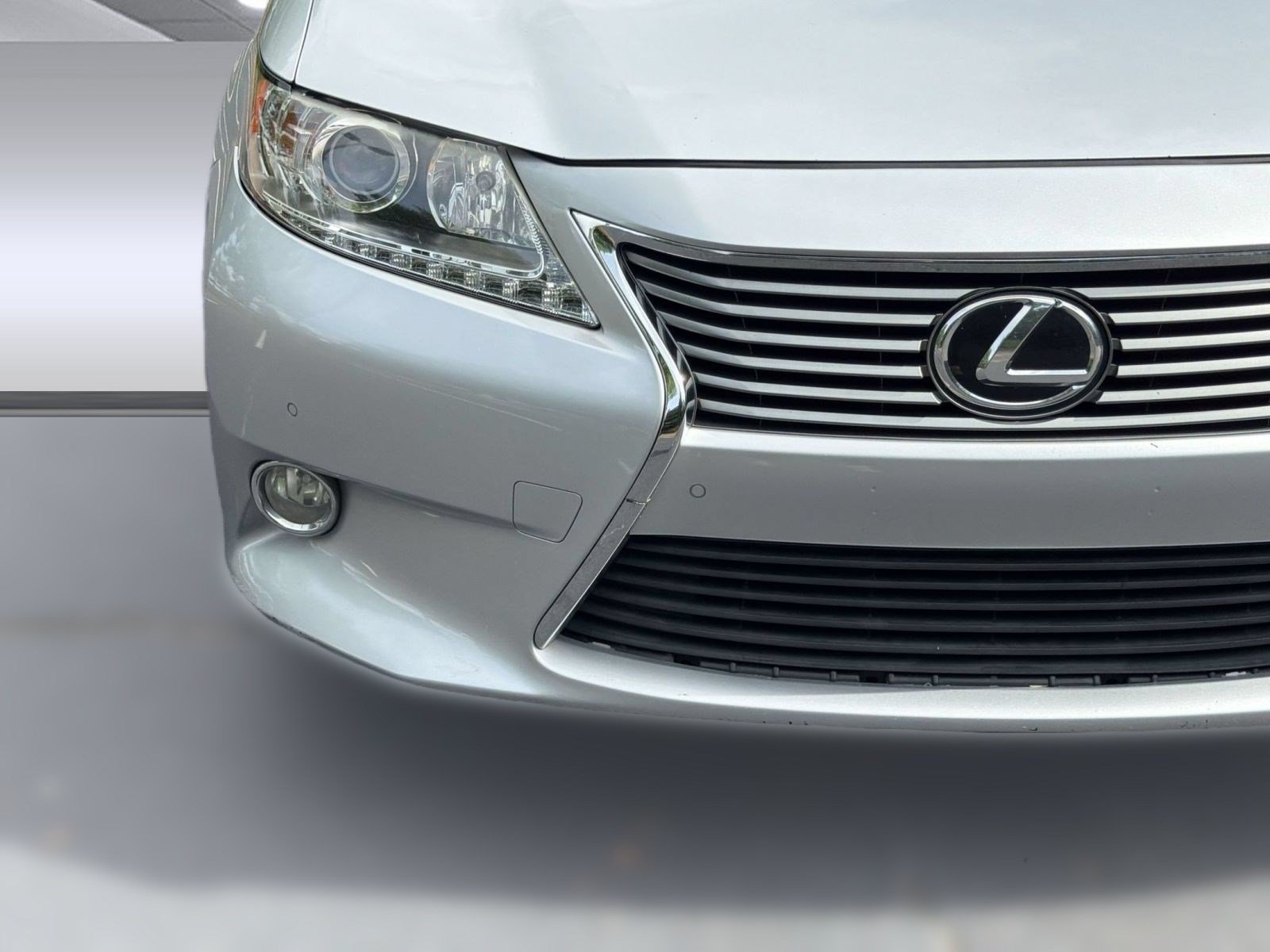 Used 2015 Lexus ES 350 w/ Premium Package FWD image 12