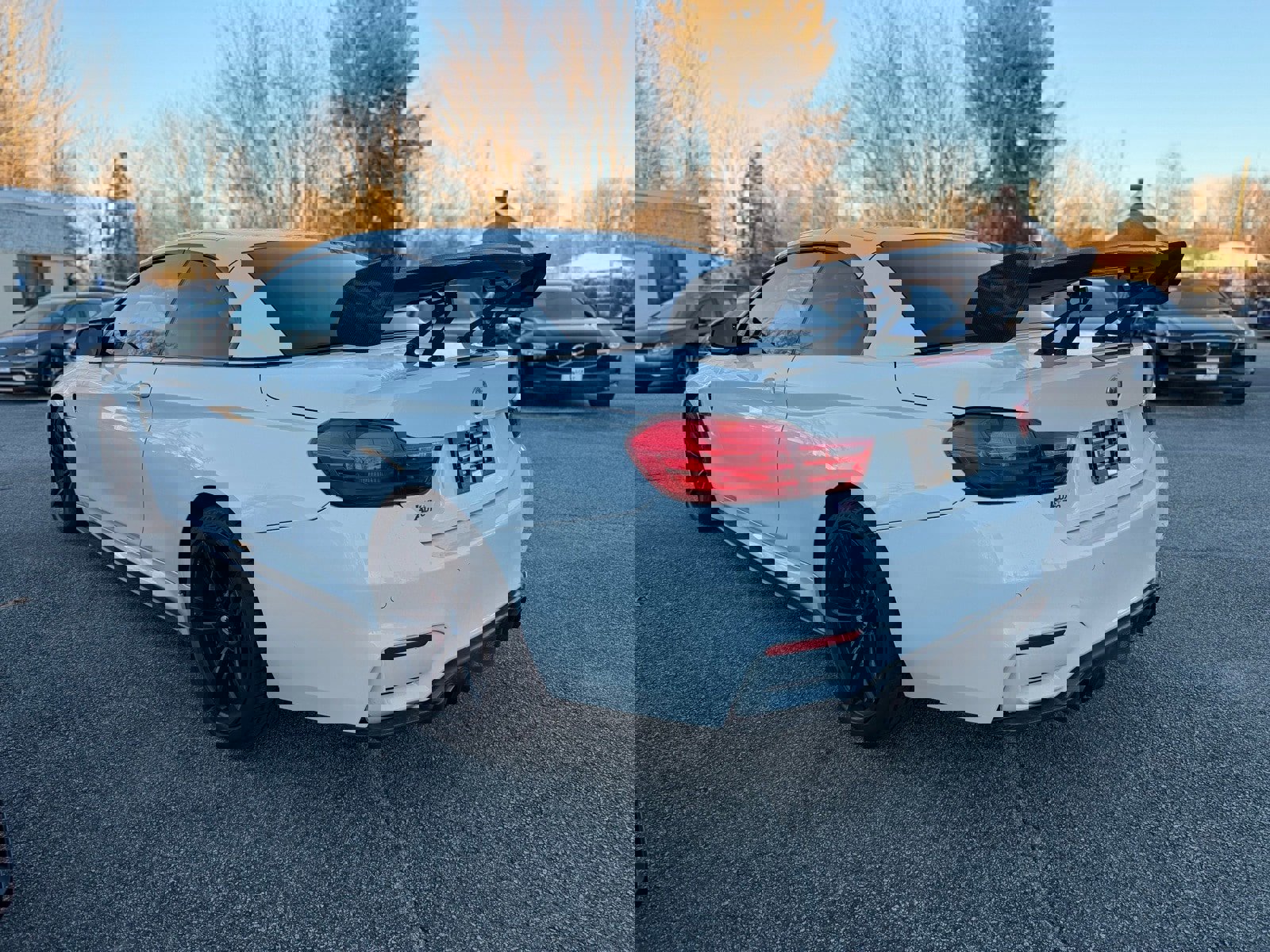 Used 2015 BMW M4 Convertible image 6