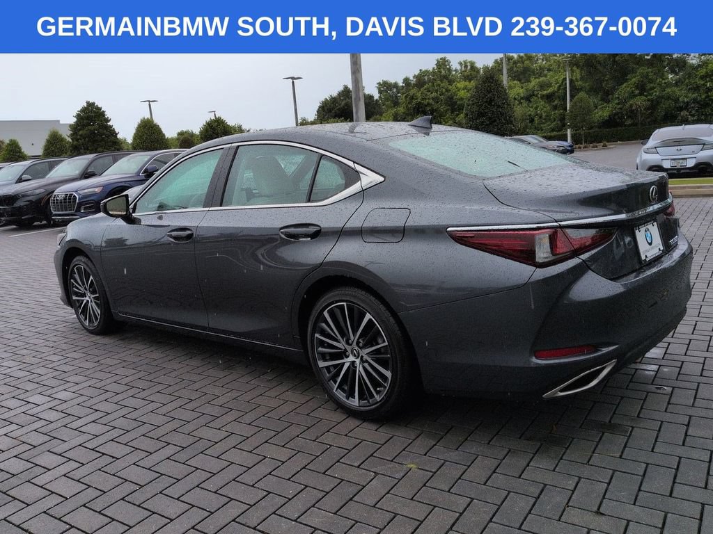 Used 2024 Lexus ES 350 w/ Premium Package FWD image 7