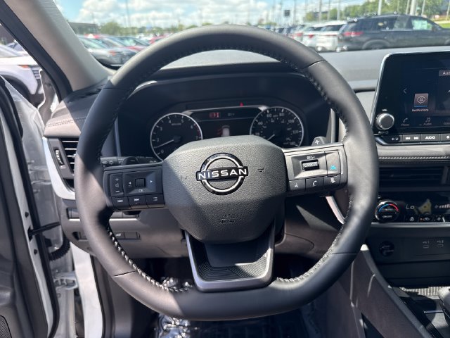 New 2026 Nissan Rogue Dark Armor AWD/4WD image 17