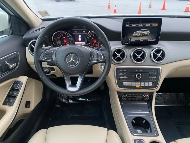 Used 2018 Mercedes-Benz GLA 250 image 12