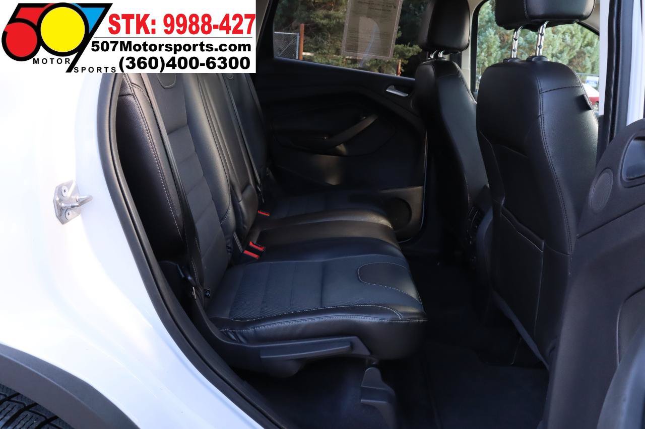 Used 2014 Ford Escape Titanium w/ Equipment Group 401A AWD/4WD image 18