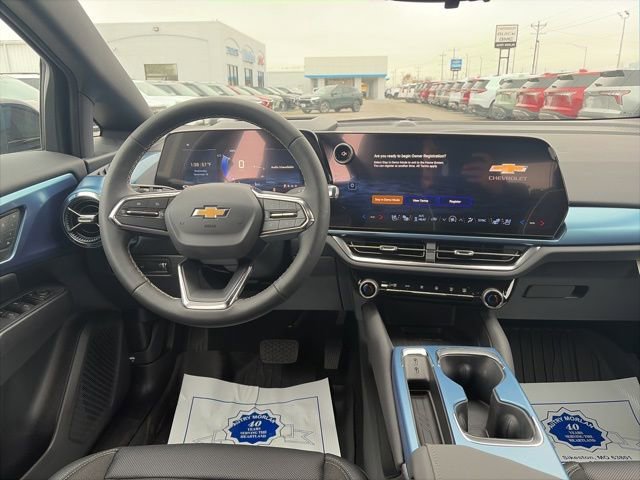 New 2026 Chevrolet Equinox EV LT w/ Convenience Package II image 14