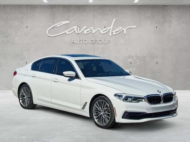 Used 2019 BMW 540i w/ Convenience Package RWD image 2