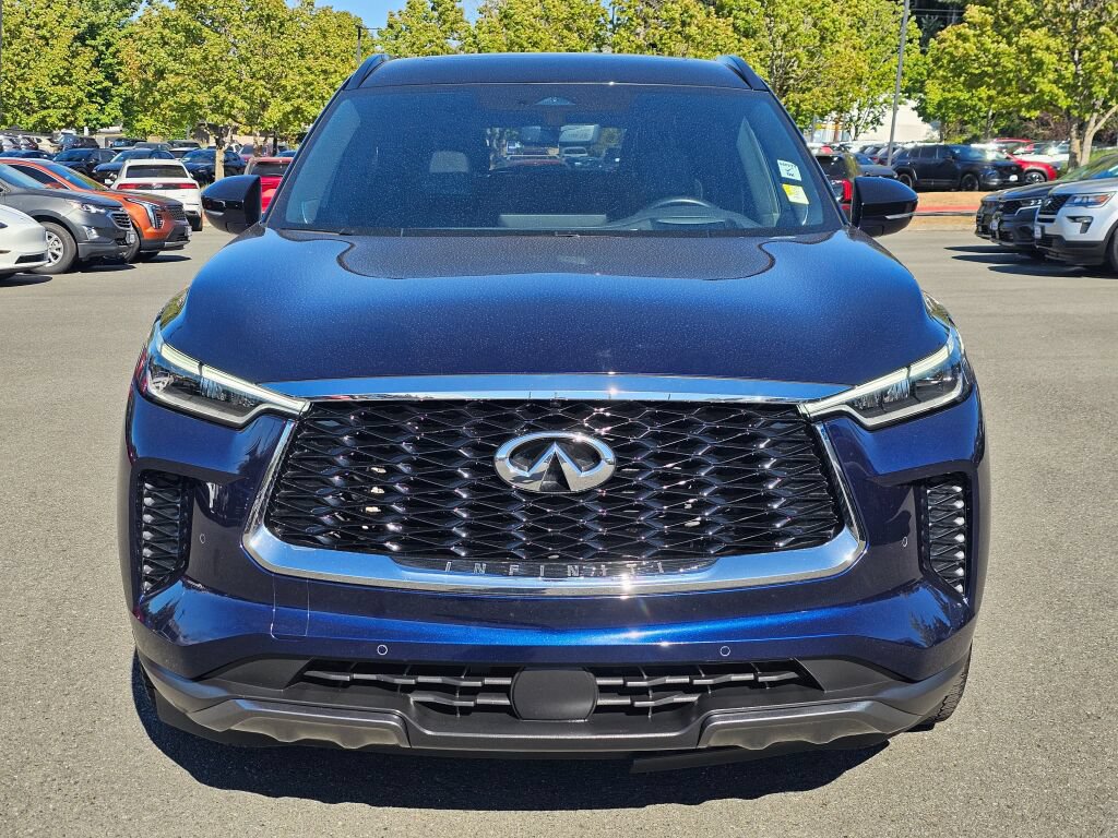 Used 2023 INFINITI QX60 Autograph AWD/4WD image 2