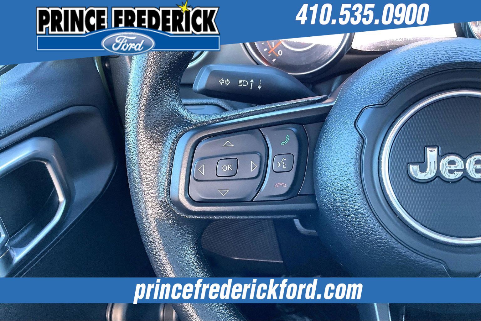 Used 2023 Jeep Gladiator Sport image 16