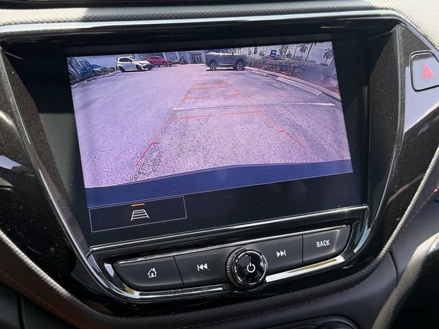Used 2021 Chevrolet TrailBlazer RS w/ Sun and Liftgate Package FWD image 25