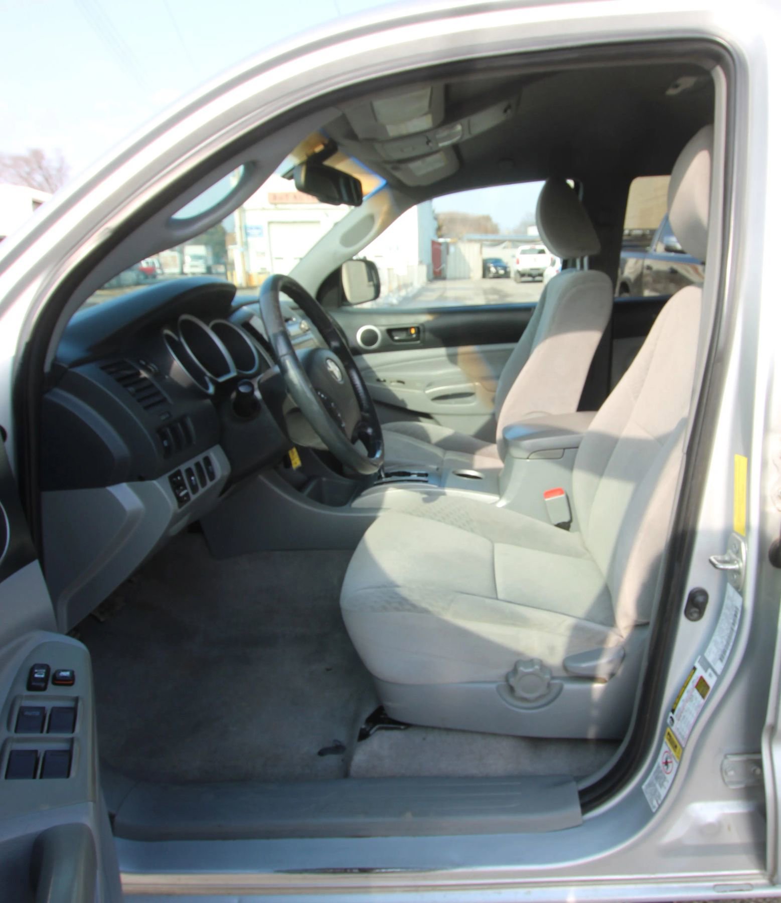 Used 2009 Toyota Tacoma PreRunner image 9