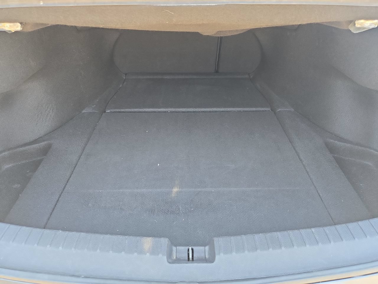 Used 2016 Acura TLX FWD image 12