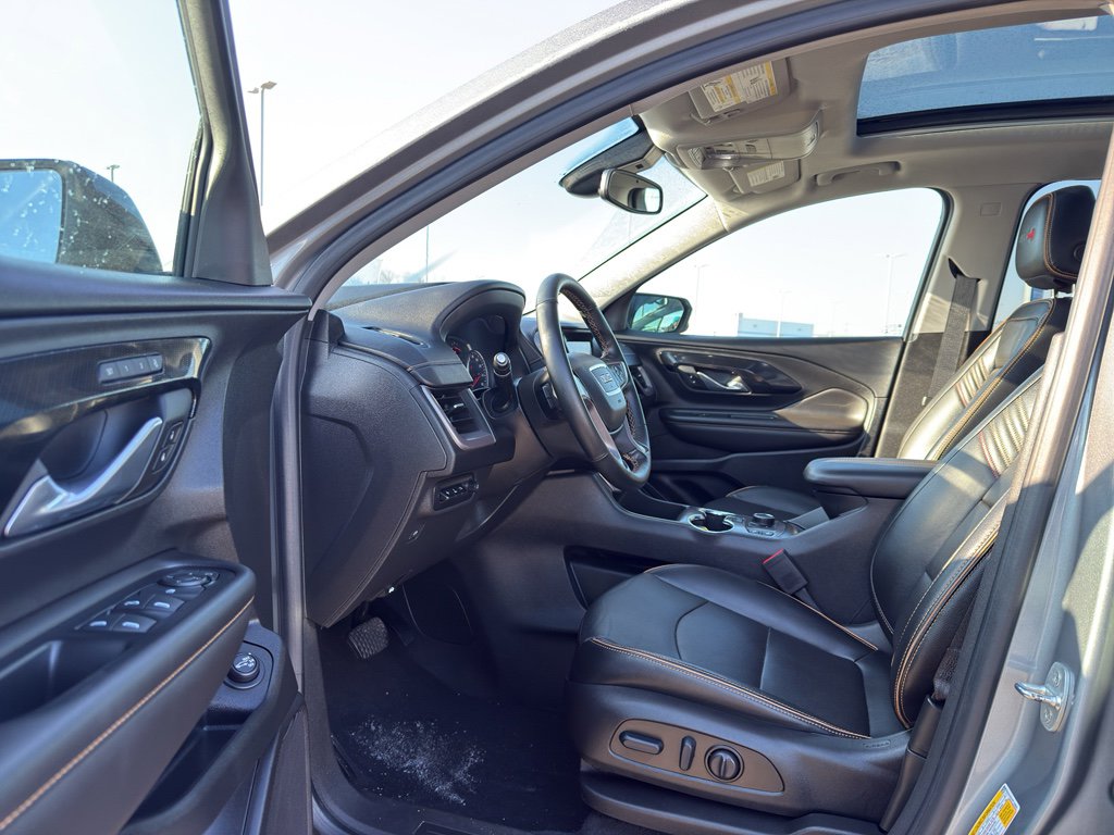 Used 2023 GMC Terrain AT4 w/ Tech Package image 11