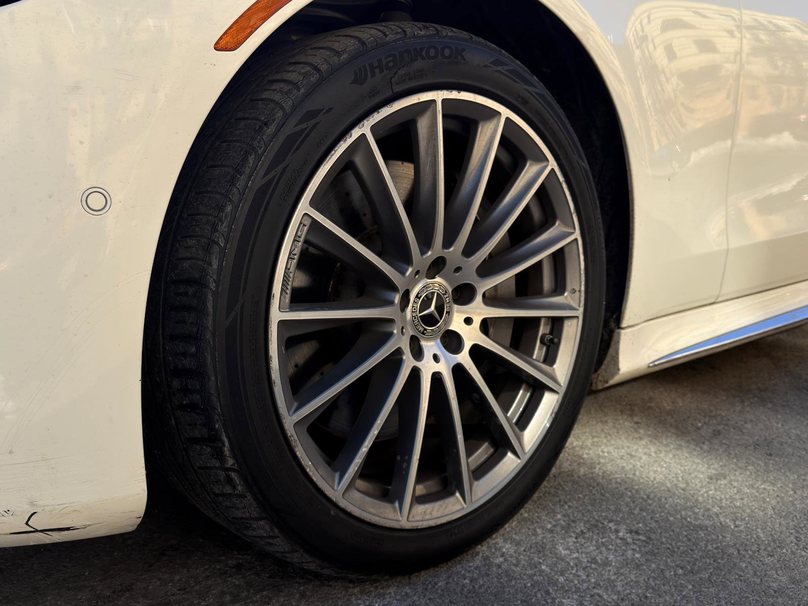 Used 2021 Mercedes-Benz S 580 4MATIC Sedan w/ AMG Line image 12