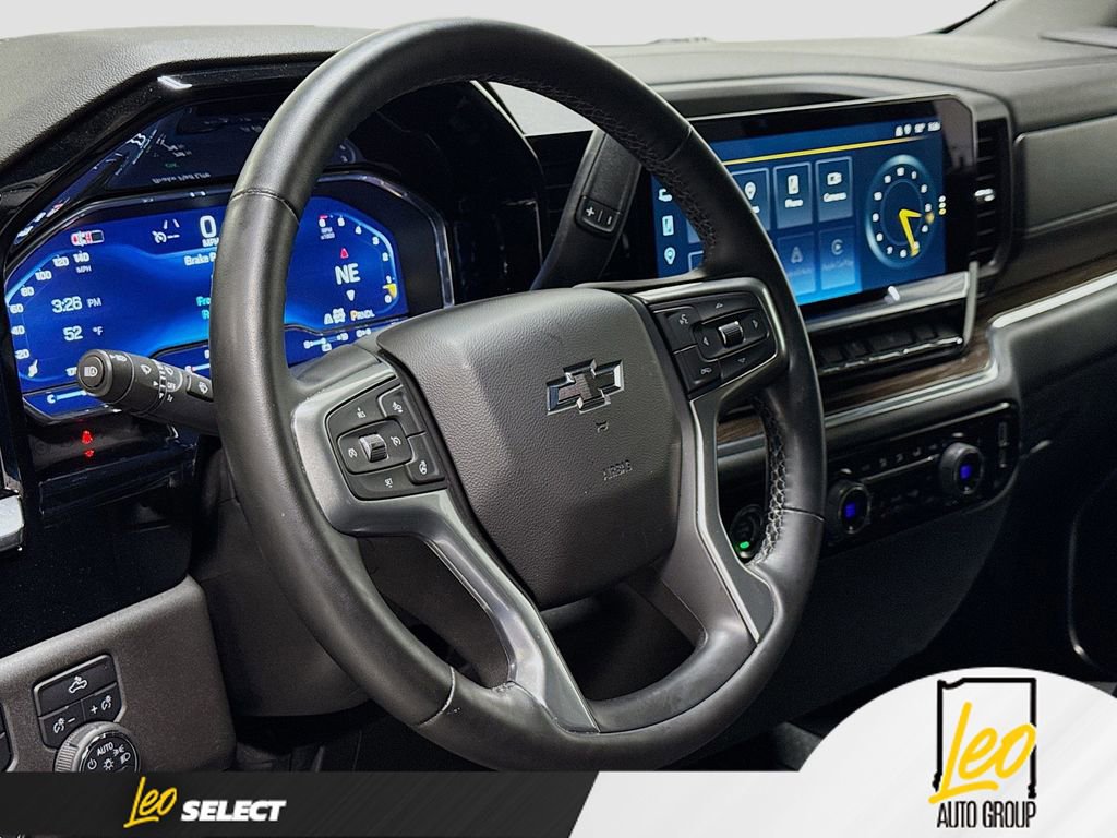Used 2024 Chevrolet Silverado 1500 RST w/ Protection Package AWD/4WD image 14