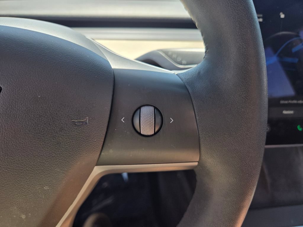 Used 2021 Tesla Model 3 Long Range AWD/4WD image 28