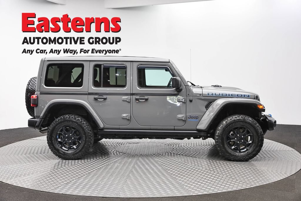Used 2022 Jeep Wrangler Unlimited Rubicon 4xe w/ Cold Weather Group AWD/4WD image 4