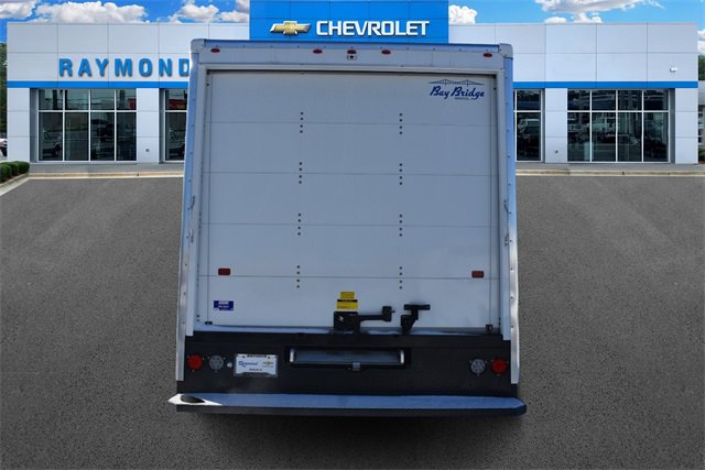 New 2025 Chevrolet Express 3500 w/ Power Convenience Package image 4