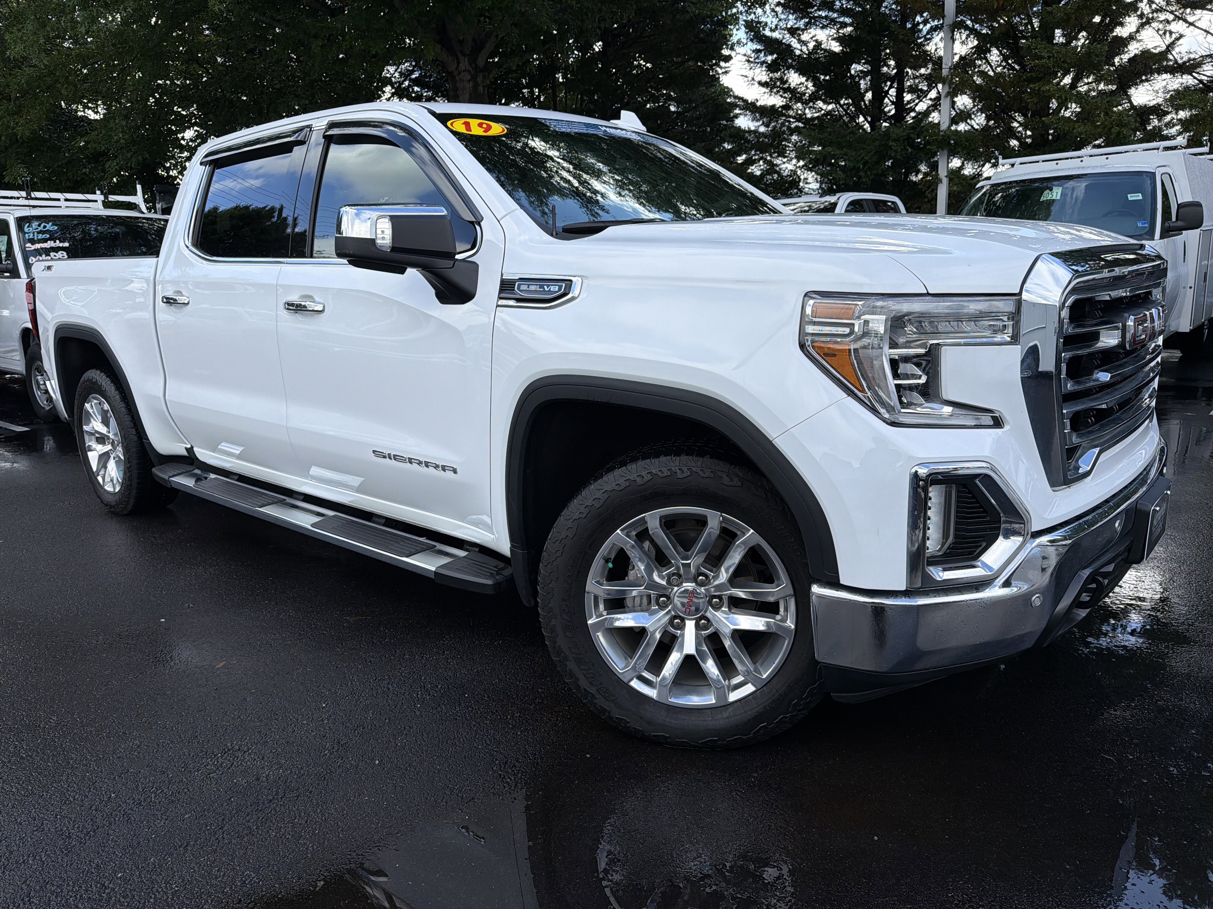 Used 2019 GMC Sierra 1500 SLT w/ SLT Premium Plus Package AWD/4WD image 2