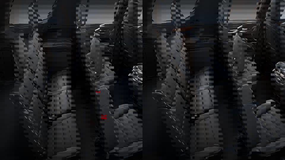 New 2024 Cadillac Escalade ESV Premium Luxury w/ Performance Package image 37