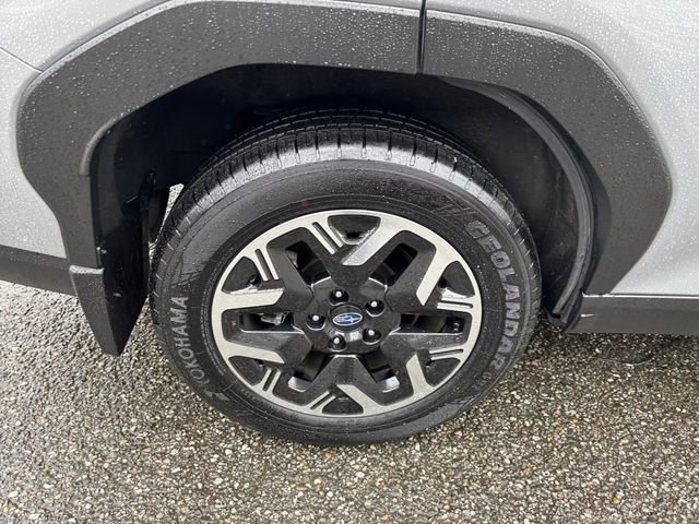Certified 2025 Subaru Forester Premium image 20