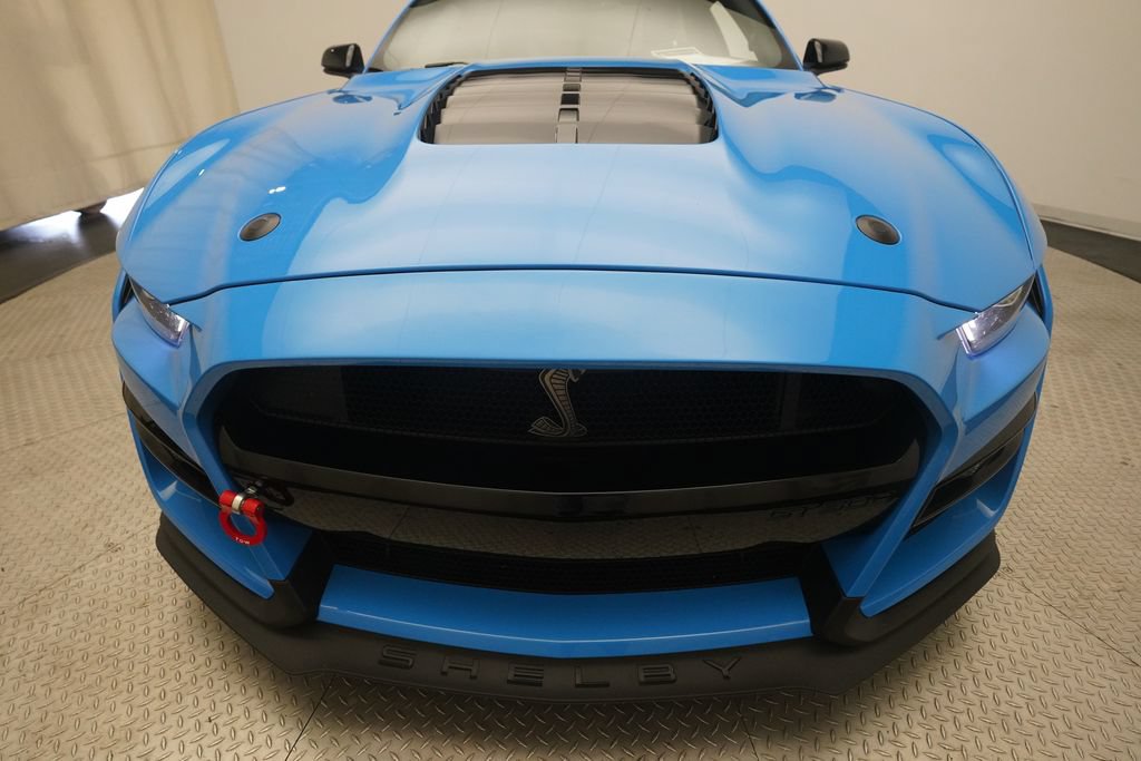 Used 2022 Ford Mustang Shelby GT500 w/ Technology Package RWD image 21