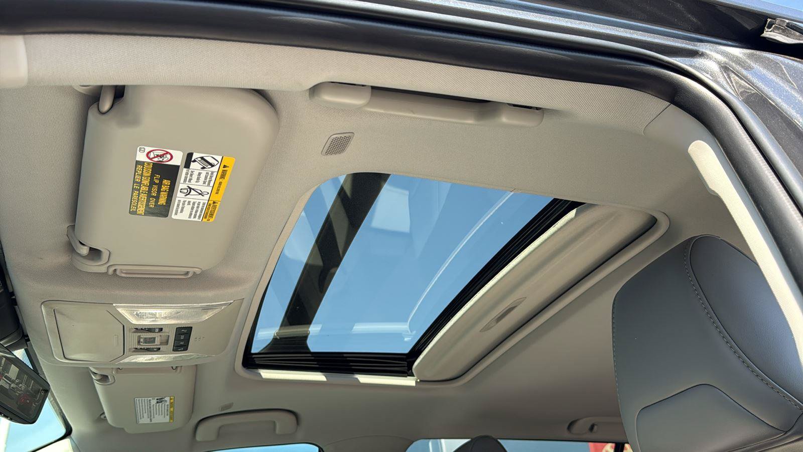 Used 2025 Toyota RAV4 Limited w/ Advanced Technology Package FWD image 27