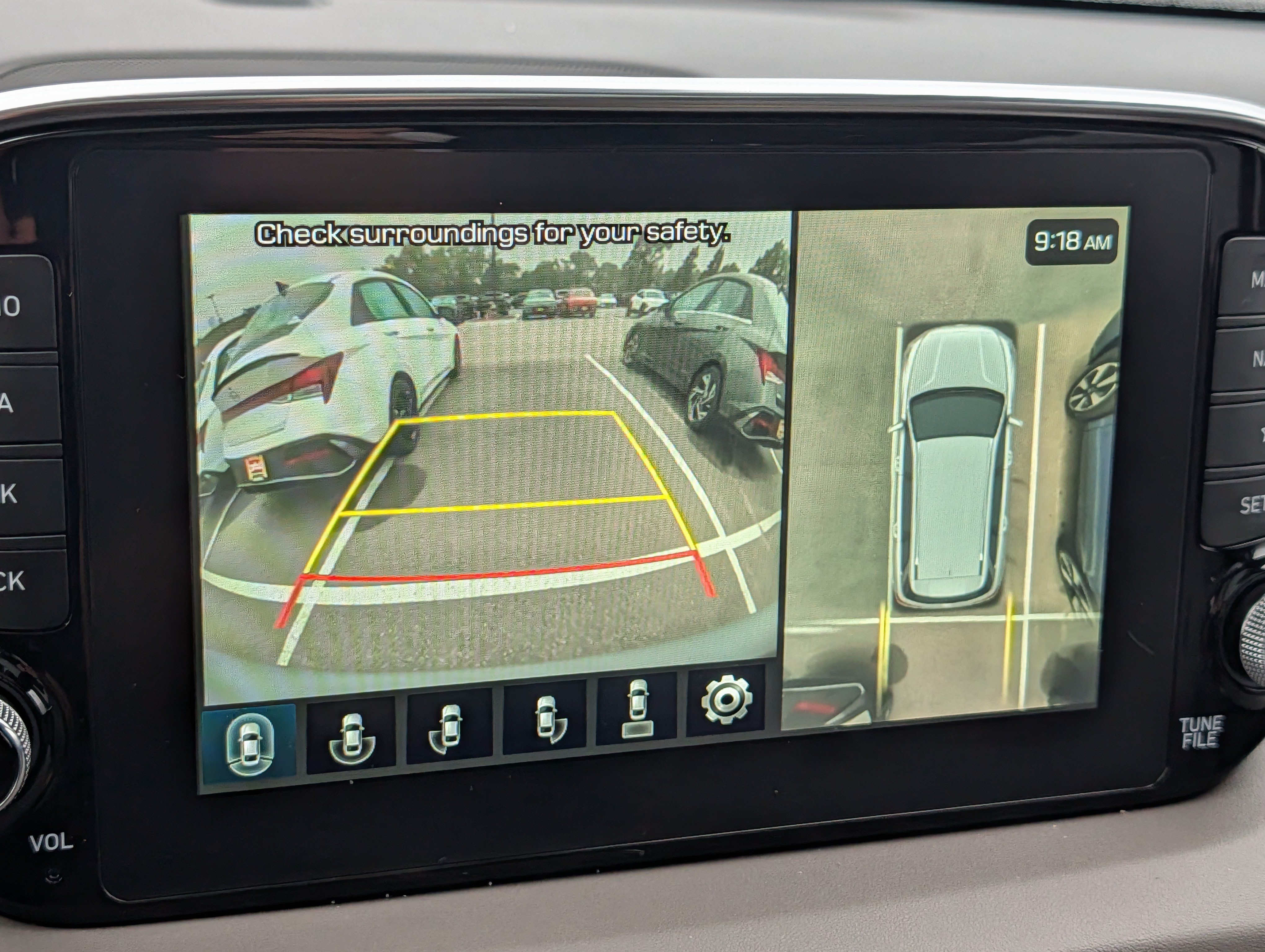 Used 2020 Hyundai Santa Fe Limited w/ Cargo Package AWD/4WD image 27