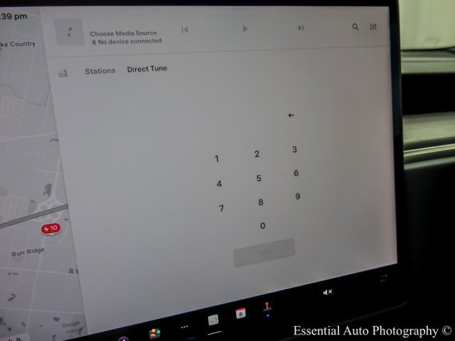 Used 2023 Tesla Model S image 21