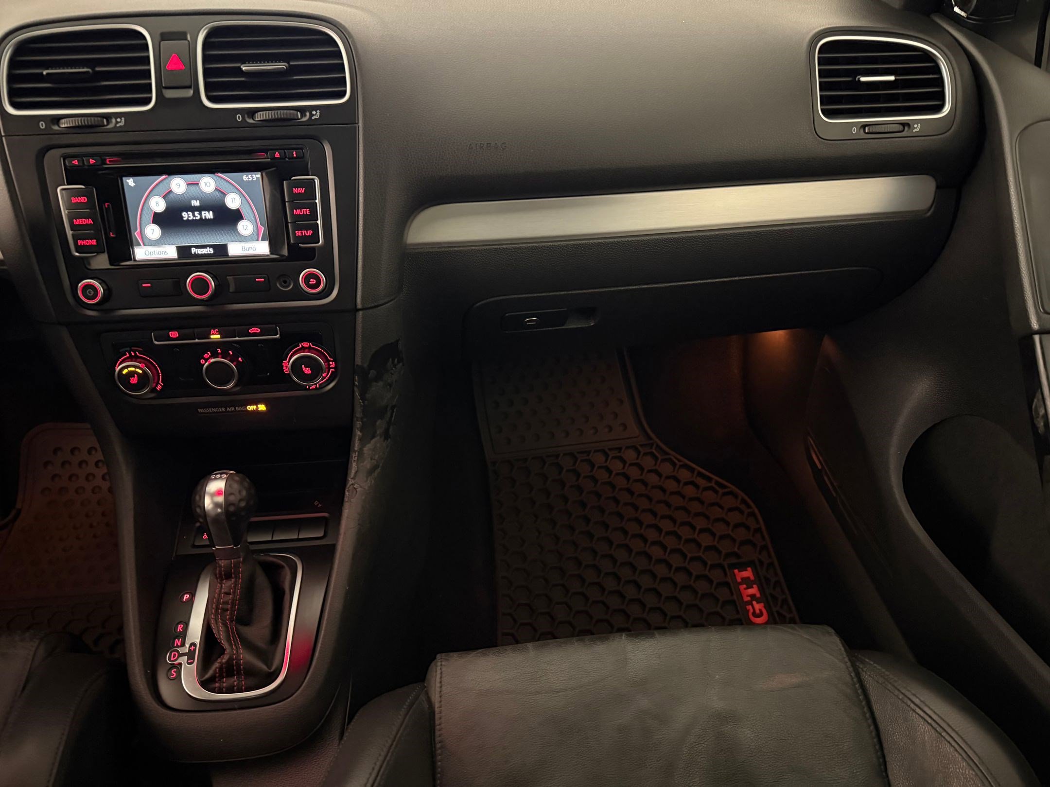 Used 2012 Volkswagen GTI Autobahn FWD image 28