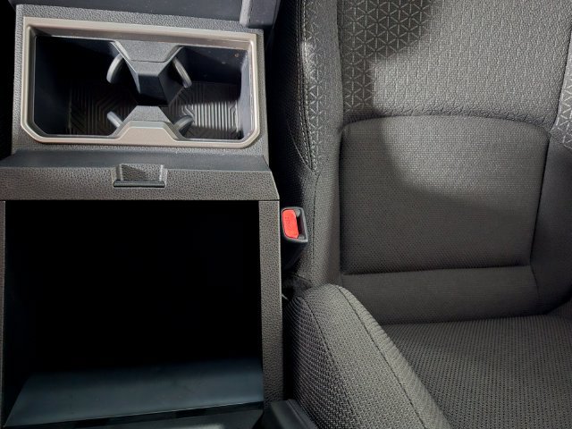 Certified 2025 Toyota 4Runner SR5 AWD/4WD image 27