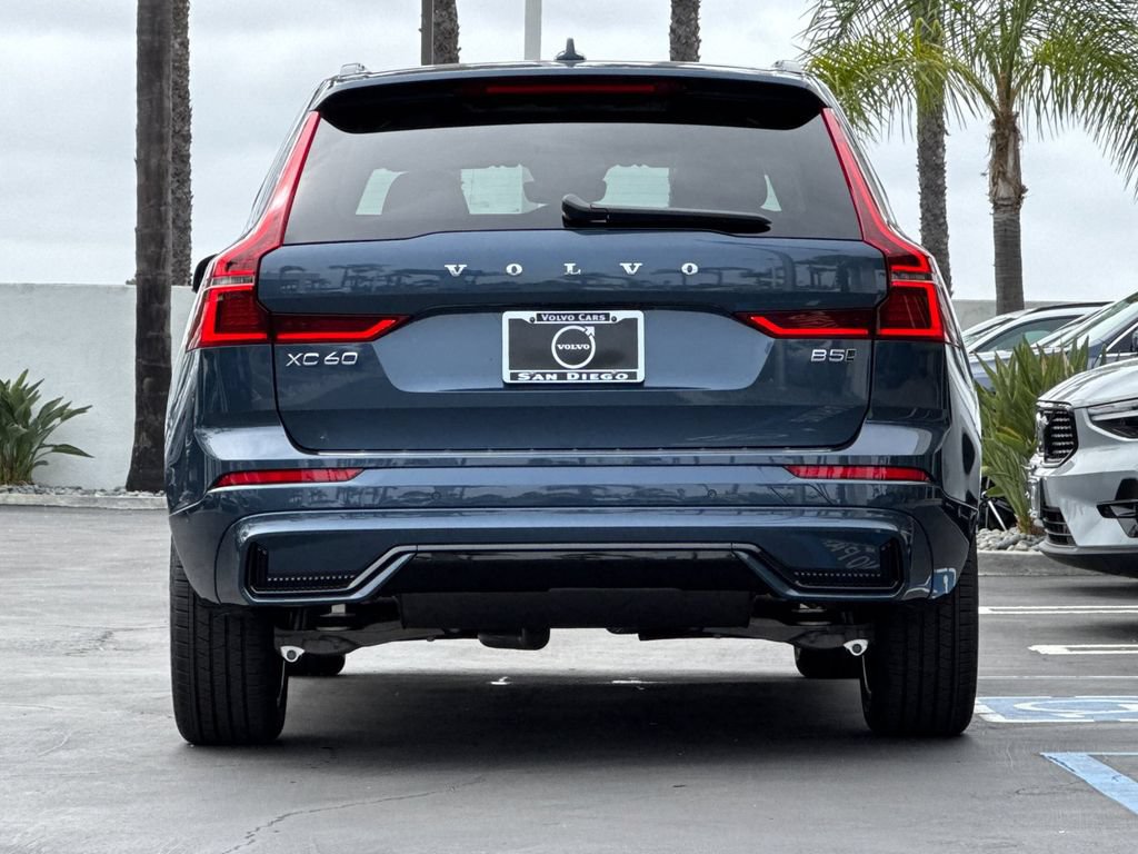 New 2026 Volvo XC60 B5 Plus w/ Climate Package AWD/4WD image 4
