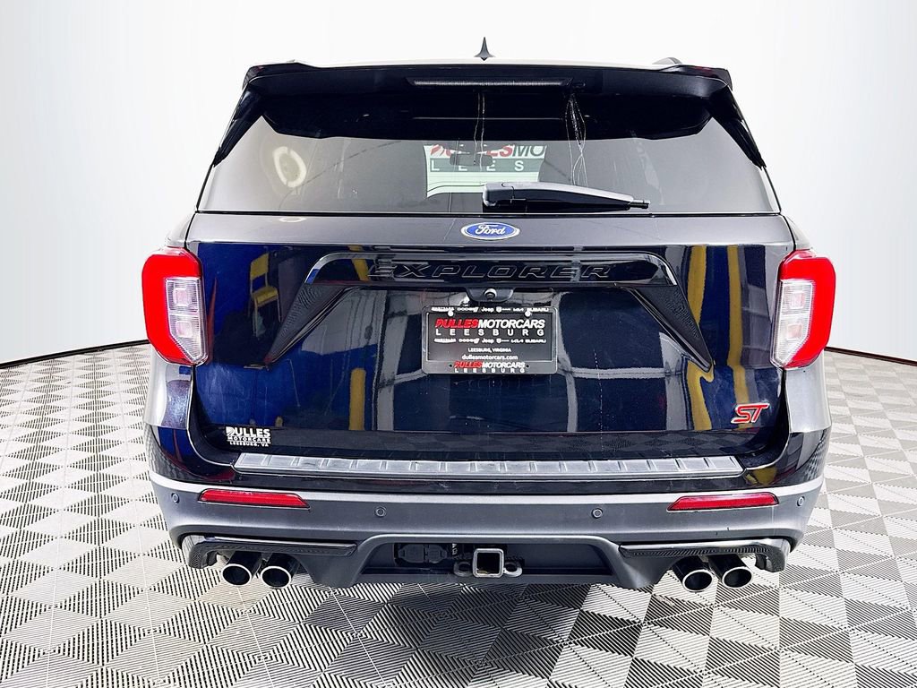 Used 2022 Ford Explorer ST w/ Equipment Group 401A image 6