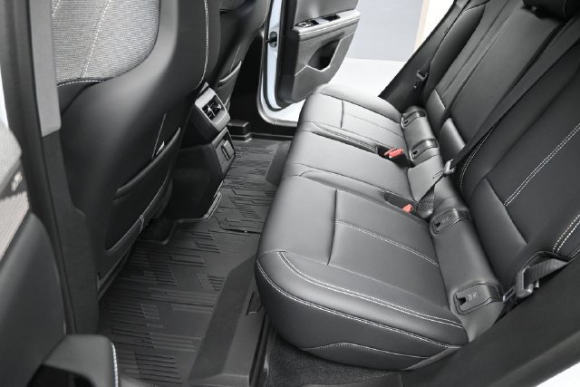 New 2026 Cadillac Optiq Sport 1 w/ LPO, Floor Liner Package AWD/4WD image 15
