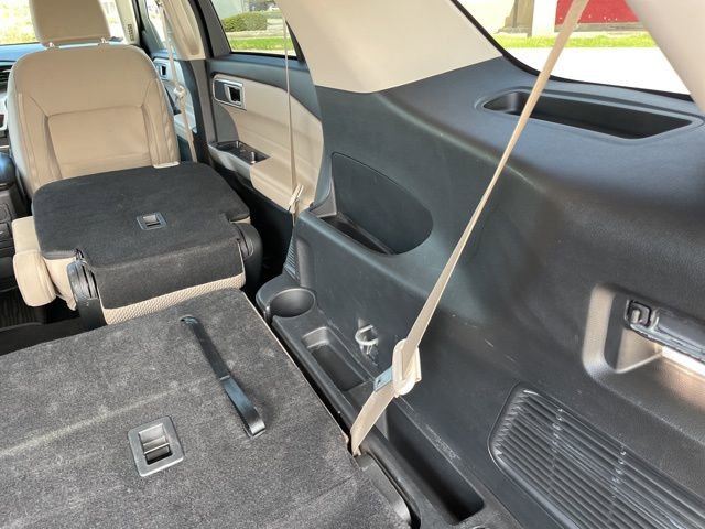 Used 2023 Ford Explorer XLT image 69