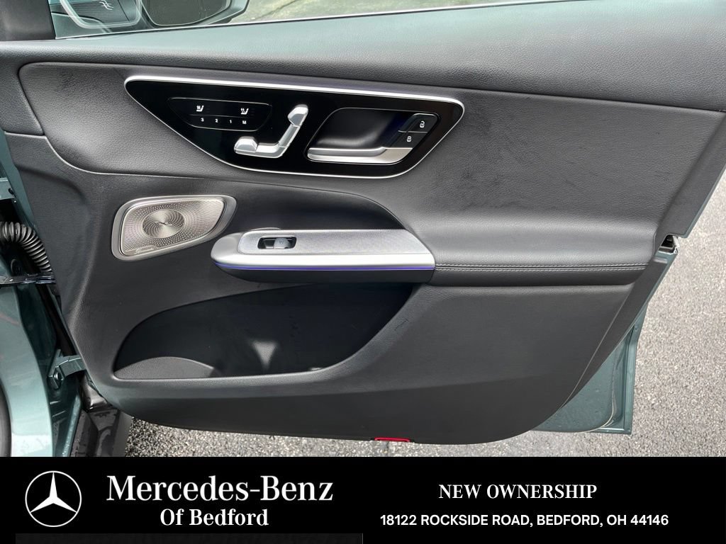 Used 2026 Mercedes-Benz GLC 300 4MATIC image 19