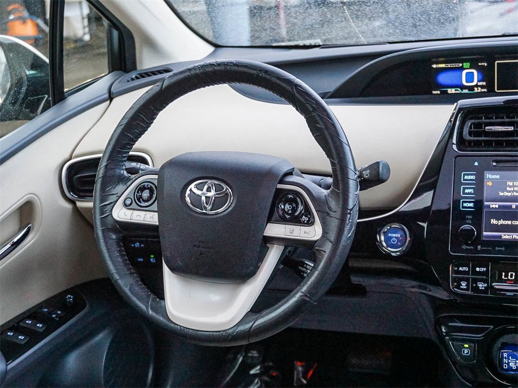 Used 2016 Toyota Prius Three image 15