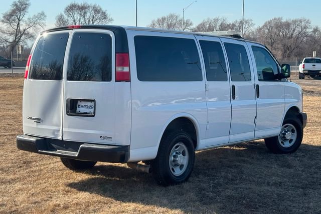 Used 2015 Chevrolet Express 2500 LS RWD image 24