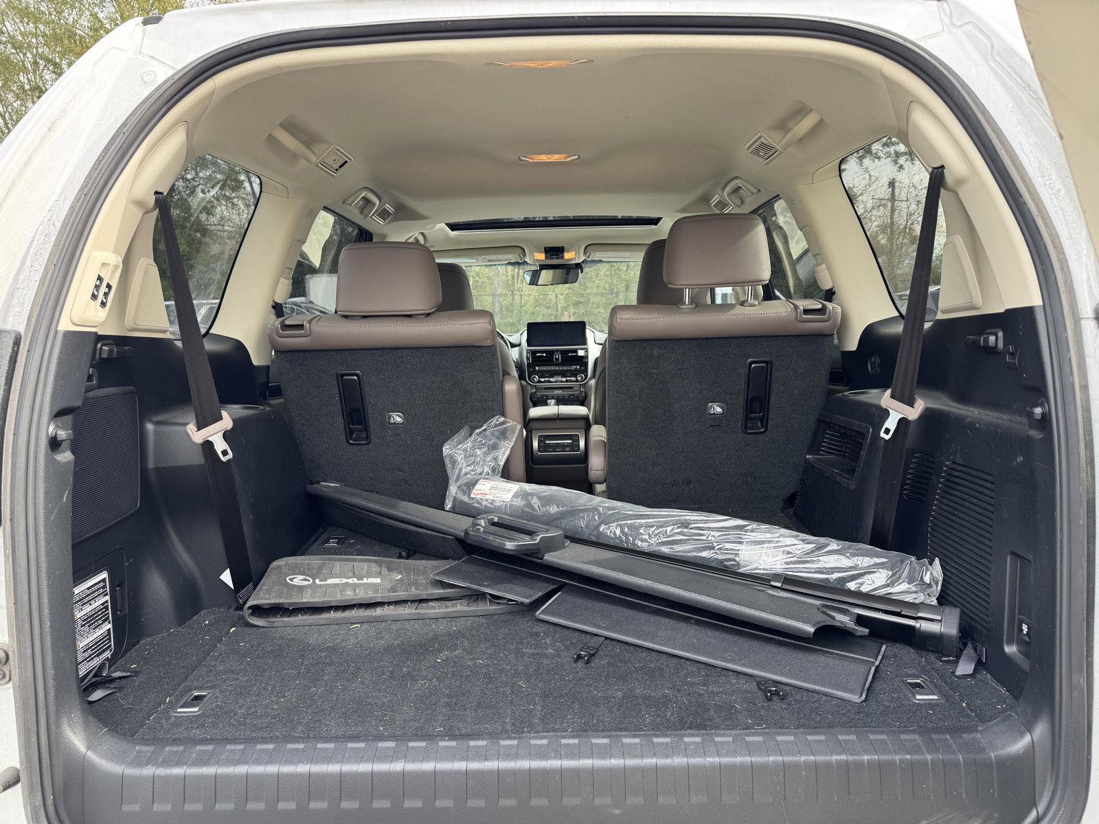 Used 2023 Lexus GX 460 Luxury image 23