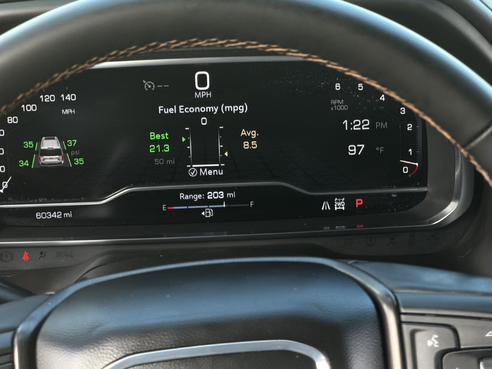 Used 2024 GMC Yukon AT4 w/ Technology Package AWD/4WD image 18