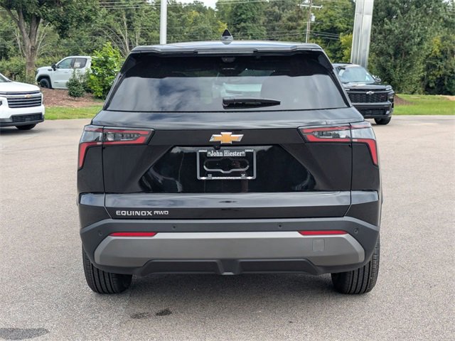 New 2026 Chevrolet Equinox LT w/ Safety and Technology Package image 3