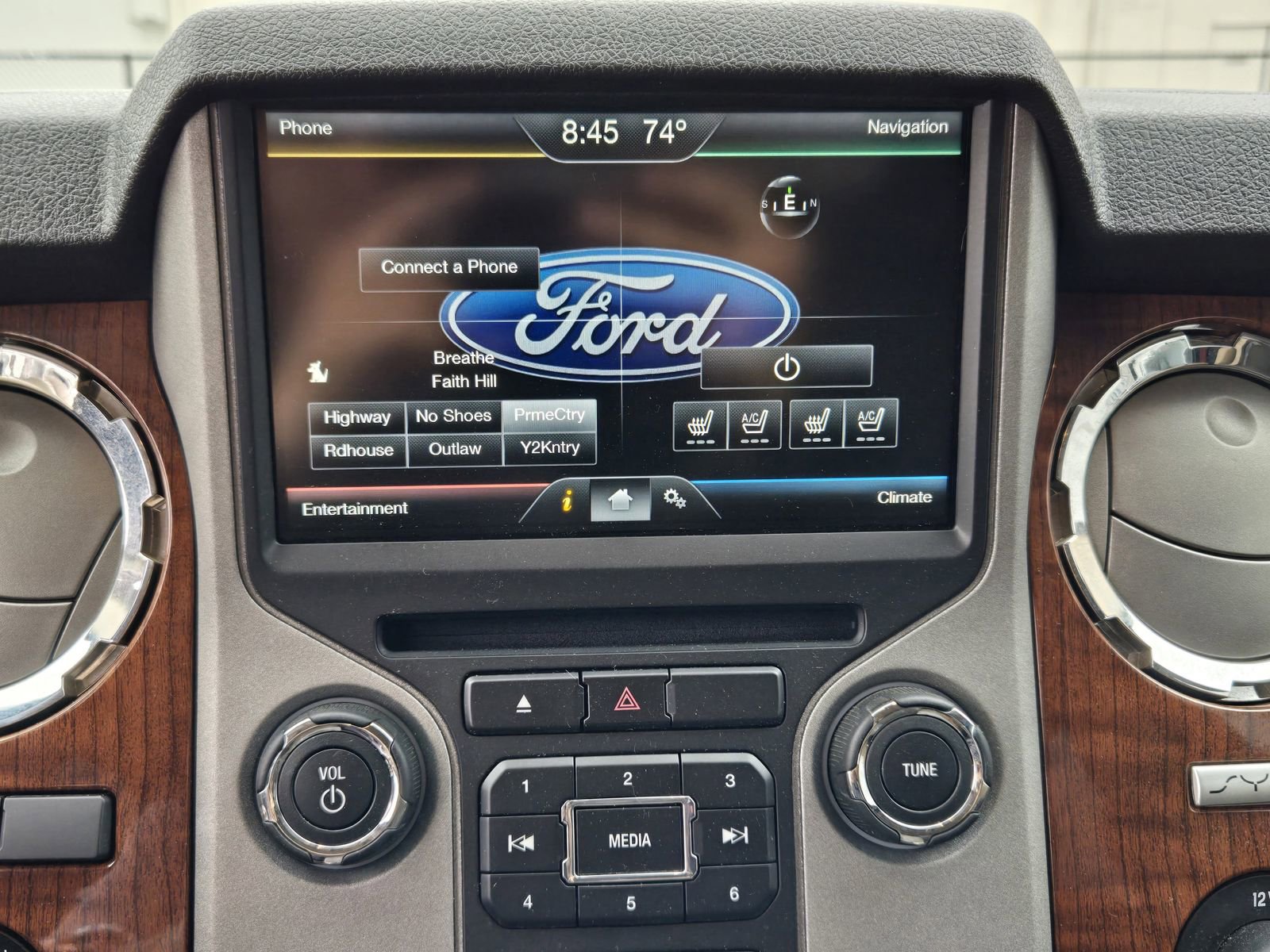Used 2016 Ford F250 King Ranch w/ FX4 Off-Road Package image 16