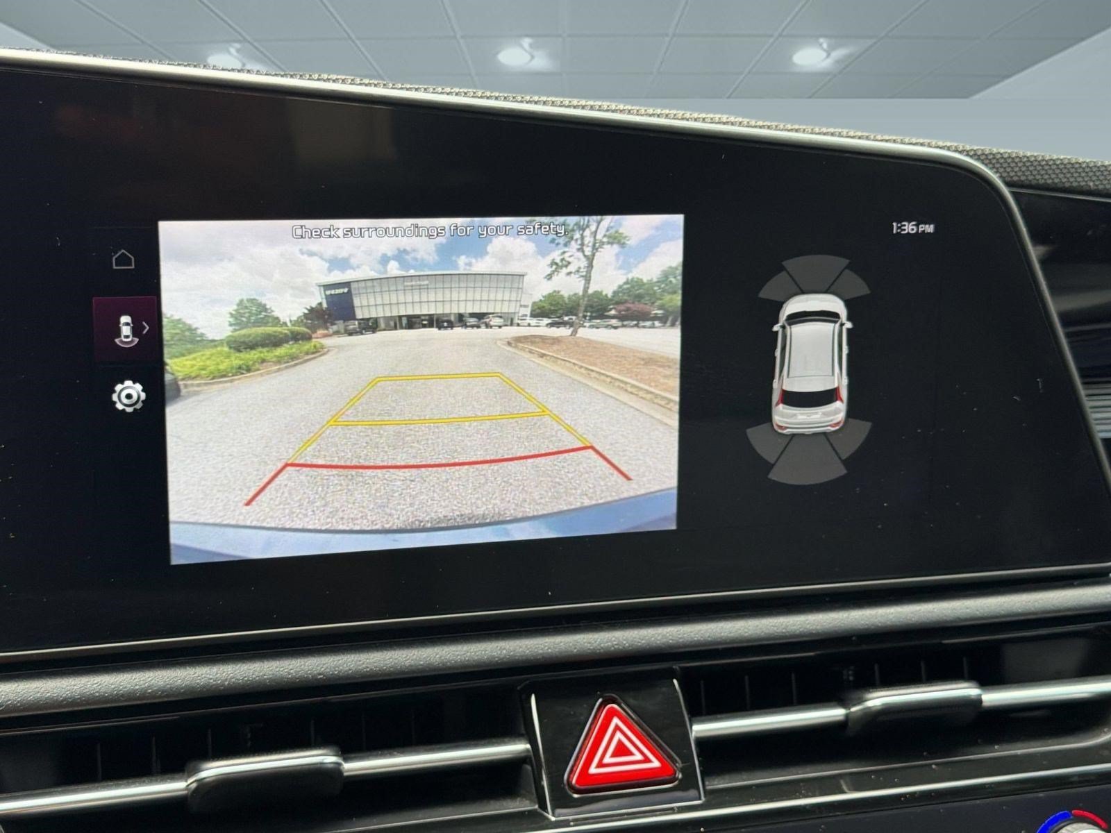 Used 2023 Kia Niro SX Touring FWD image 20
