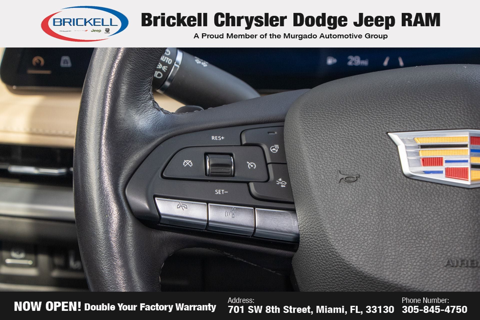 Used 2024 Cadillac XT4 Luxury w/ Cold Weather Package FWD image 26