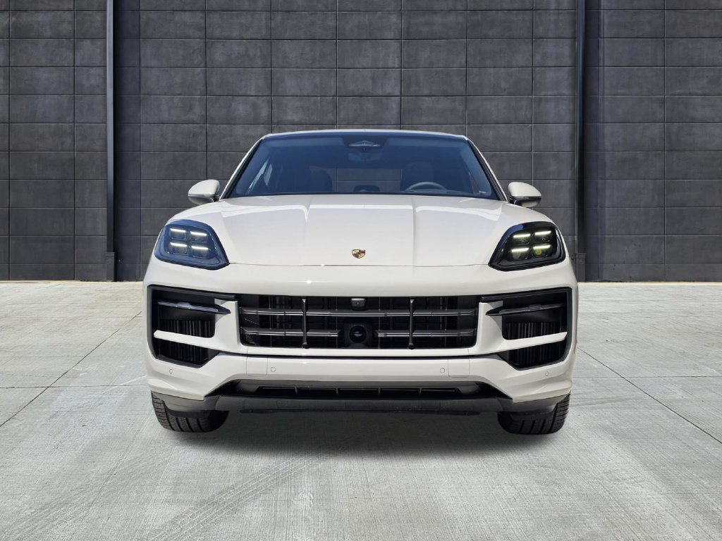 New 2026 Porsche Cayenne Coupe AWD/4WD image 9