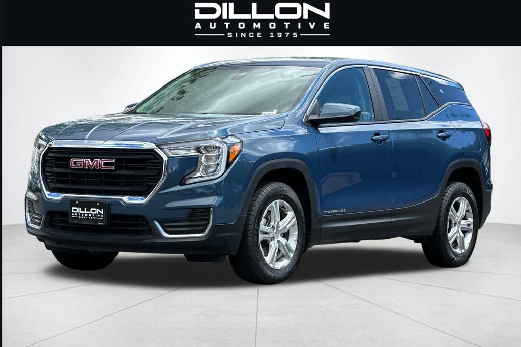 Used 2024 GMC Terrain SLE AWD/4WD image 8