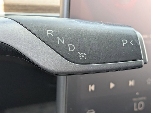 Used 2022 Tesla Model Y Performance image 12