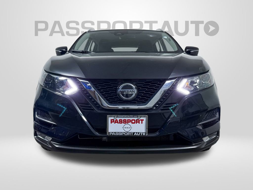 Certified 2022 Nissan Rogue Sport SV image 3