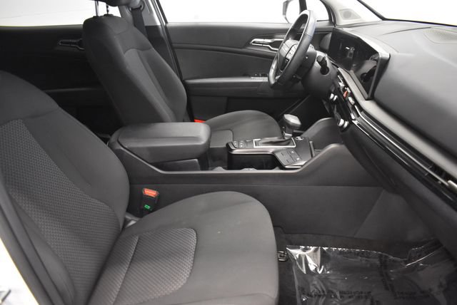 Used 2026 Kia Sportage LX AWD/4WD image 19