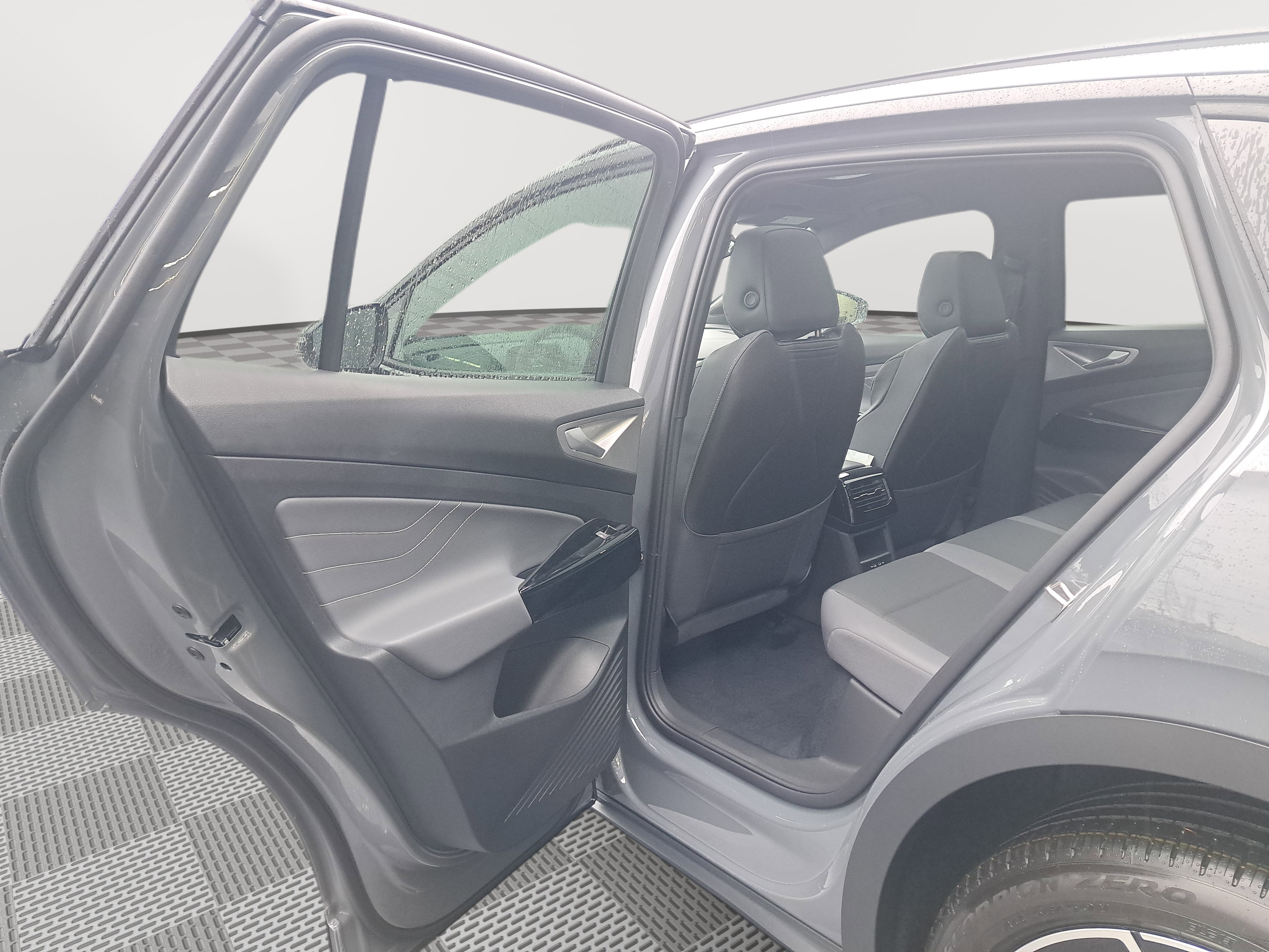 New 2025 Volkswagen ID.4 Pro S image 14